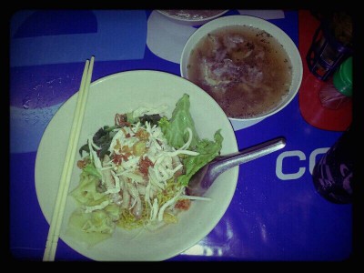 ข้าวขาหมู หมี่ภูเก็ต