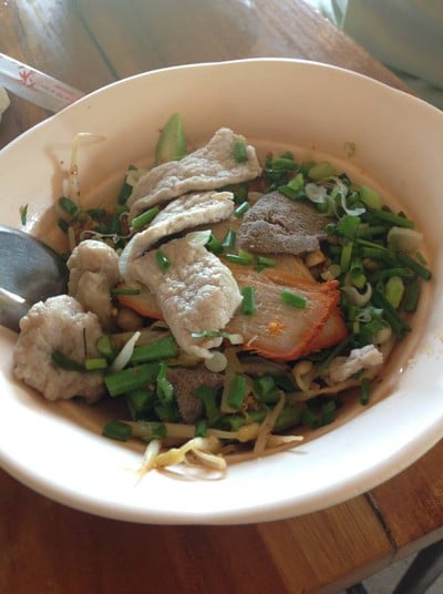 บะหมี่แห้งต้มยำ