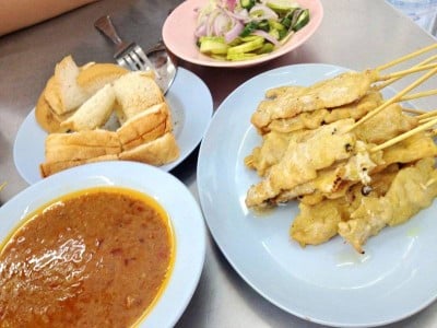 หมูสะเต๊ะเสวย นครปฐม