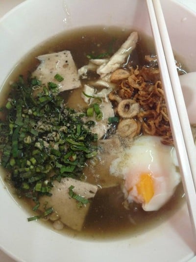 เจ๊เตียงก๋วยจั๊บญวนเส้นสด ลาดพร้าว101 แยก15