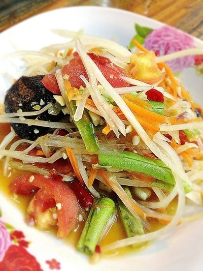 อิ่มปลา (RAN IM PLA RESTAURANT) อิ่มปลา (RAN IM PLA RESTAURANT)