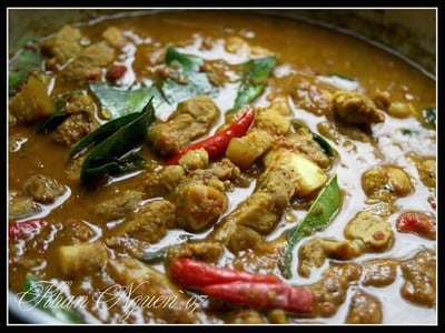 ข้าวราดแกงปักษ์ใต้แท้