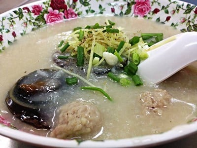 โจ๊กหมูทอง สาธุประดิษฐ์