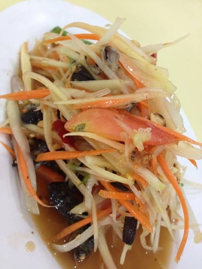 ส้มตำไก่ทอดเอ็ม.ที.บี.