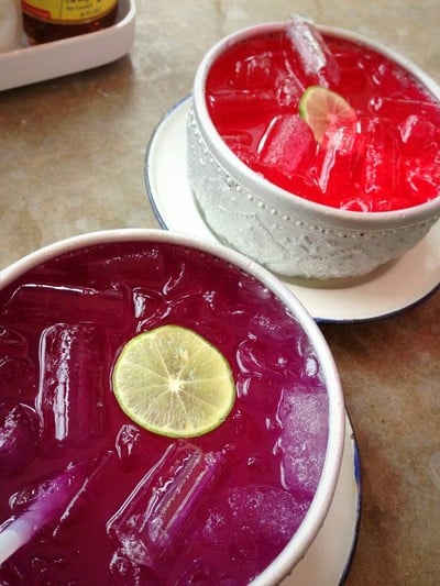 คั่วไก่นิมมาน นิมมานซอย17 (ซอยสายน้ำผึ้ง)