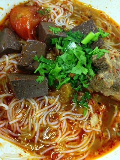 ขนมจีนสันป่าข่อย - ตลาดทองคำ ตลาดทองคำ