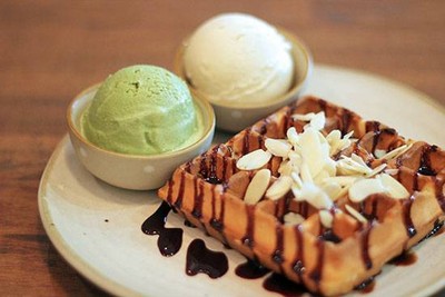 Farm to Table (ฟาร์ม ทู เทเบิ้ล) ปากคลองตลาด Farm to Table (ฟาร์ม ทู เทเบิ้ล) ปากคลองตลาด
