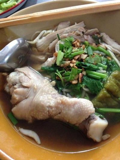 ก๋วยเตี๋ยวไก่โบราณ