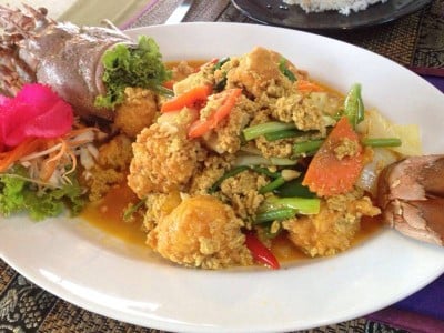 Elephant Cafe & Restarant (อีเลเฟ่น คาเฟ่) Elephant Cafe & Restarant (อีเลเฟ่น คาเฟ่)