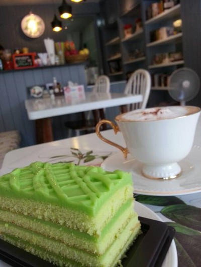 เค้กใบเตยอร่อยมั่กก by the owner herself 