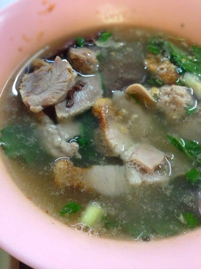 ต้มเลือดหมูดับเพลิง จุฬาซอย9