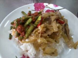 ผัดพริกเจ