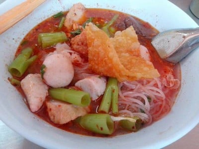 เล็ก โฟยำ .. แซ่บเวอร์ กินคู่กับน้ำพริกเผากากหมู