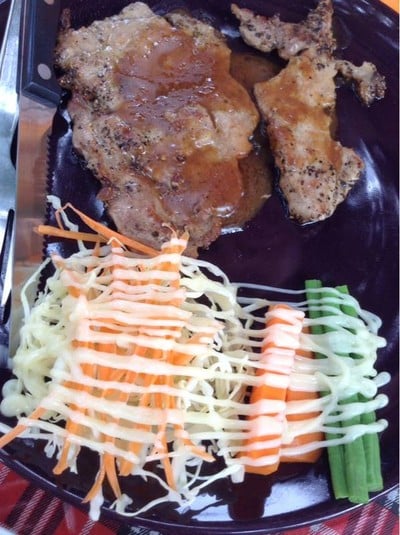 หมูพริกไทยดำ