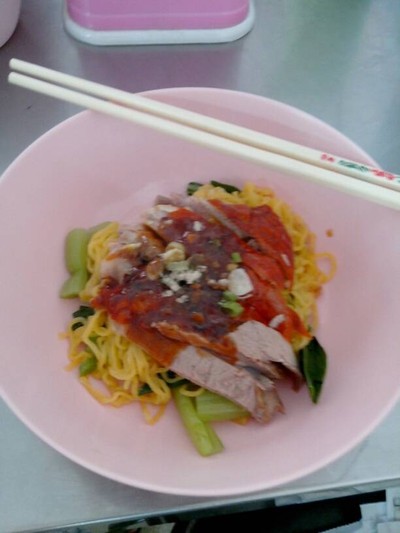 ฮกกี่ เป็ดย่าง