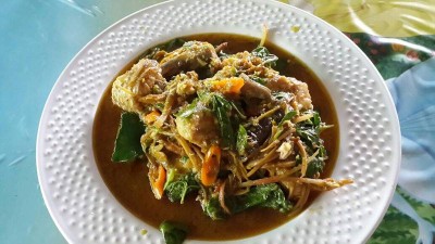 ส้มตำบัวเพชร (Somtam Bua Phet Restaurant) ส้มตำบัวเพชร (Somtam Bua Phet Restaurant)
