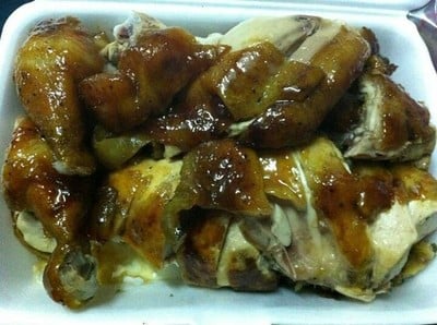 เที่ยงนี้กินไก่หมุนกับข้าวเหนียวร้อนๆกันมัย ^^