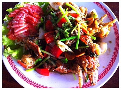 กุ้งแม่น้ำผัดพริกไทยดำ