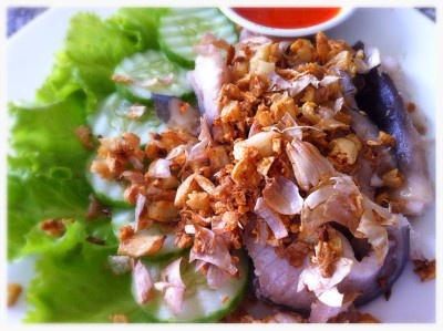 ไก่ย่างแม่ผ่องศรี (Kai Yang Mae Phong Si Restaurant) บ้านไผ่ ไก่ย่างแม่ผ่องศรี (Kai Yang Mae Phong Si Restaurant) บ้านไผ่