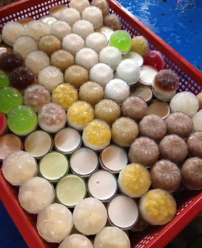 ป้าวุ้น ตลาดต้นพยอม