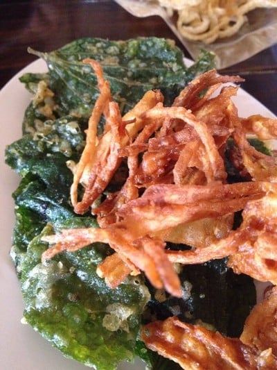 บุพเฟ่ต์ ขนมจีนบ้านเจ็ดยอด