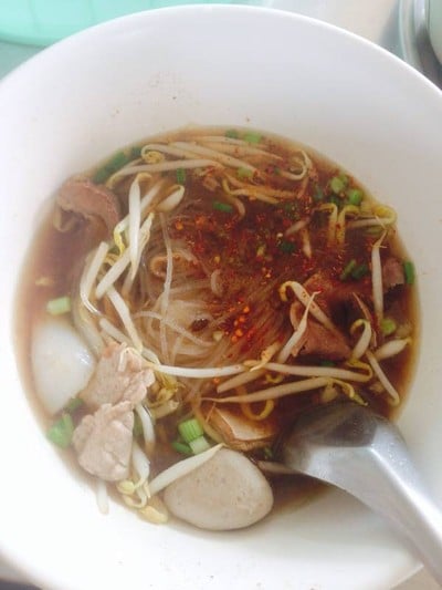 เส้นเล็กเนื้อ ไม่น่าใส่เครื่องในเลย
