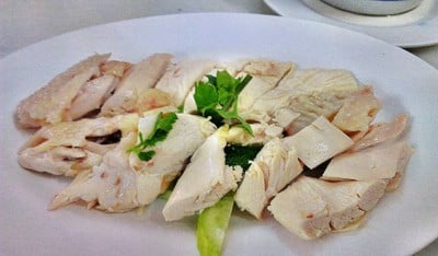 ข้าวมันไก่ลมหวล หัวหิน