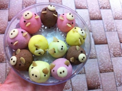 ชั้นขนมหวาน (Chan Kanom Whan) ถนนบรรทัดทอง ชั้นขนมหวาน (Chan Kanom Whan) ถนนบรรทัดทอง