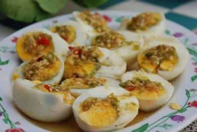 ร้านลาบลุงน้อย by ตี๋หลังมอ