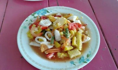 ส้มตำทะเลข้าวโพด^^