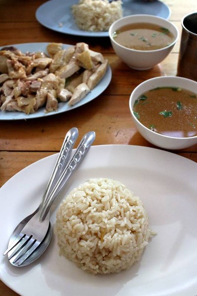 ข้าวมันไก่รัญรส สาขา1 ถ.ตรัสวงศ์ อ.เมือง เชียงใหม่