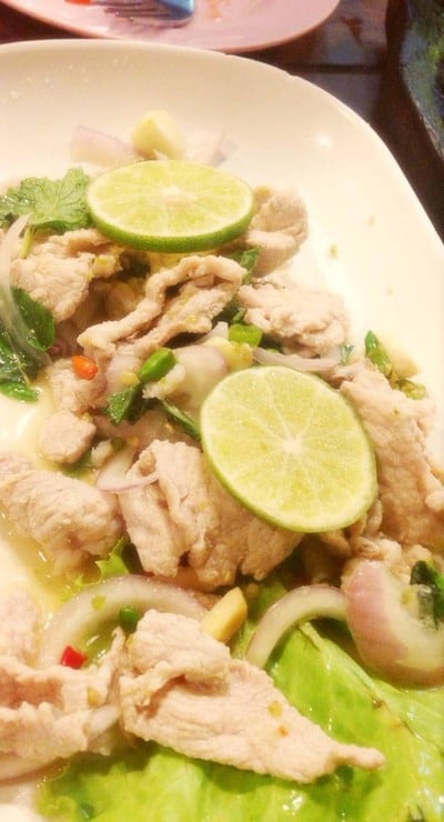 เหล่ากุ้ย บะหมี่อัศวิน