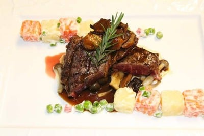 Le Crystal Restaurant