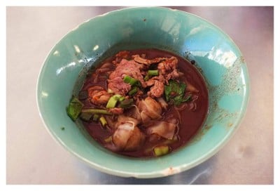 ต้อย ก๋วยเตี๋ยวเรือ (วัดมะกอก)