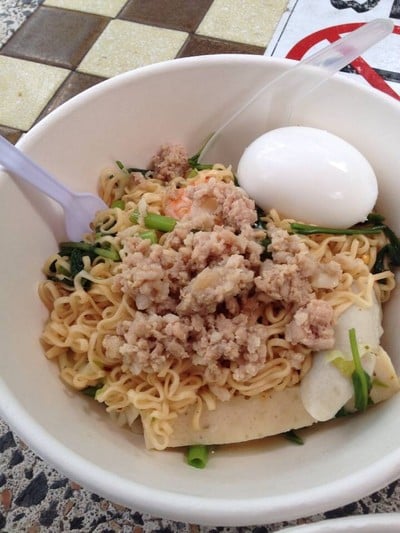 ยำยูป้า (yum u pa) ศูนย์หนังสือธรรมศาสตร์รังสิต ยำยูป้า (yum u pa) ศูนย์หนังสือธรรมศาสตร์รังสิต
