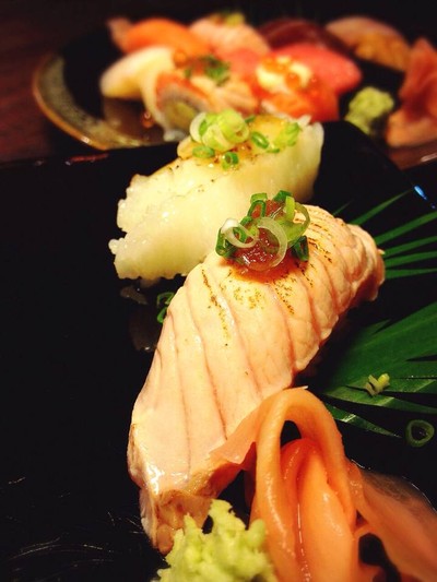 Aburi Salmon Sushi