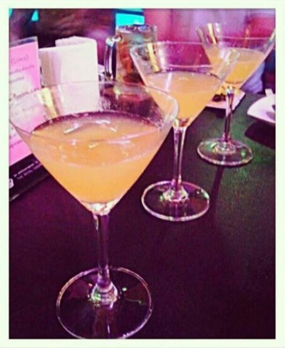 เปรี้ยวๆ หวานๆ แอลกอฮอล์บางๆ แก้วนี้เค้าแจกให้กินฟรีคนละแก้วน๊า