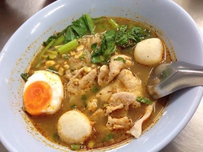 โกดอนก๋วยเตี๋ยวหมูต้มยำ(สูตรไม่ต้องปรุง) (Ko Dorn Noodle) โกดอนก๋วยเตี๋ยวหมูต้มยำ(สูตรไม่ต้องปรุง) (Ko Dorn Noodle)