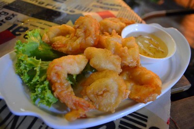 กุ้งชุบแป้งทอด