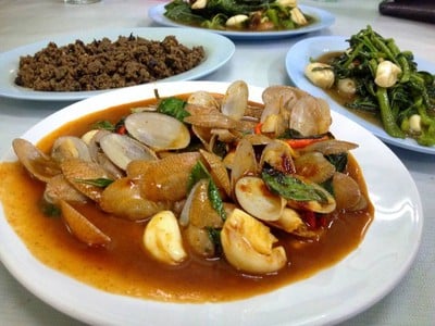 ผัดหอยลาย