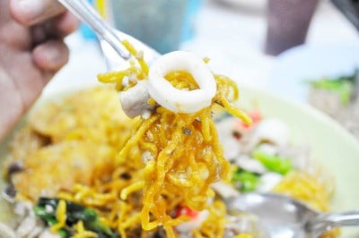 ลาดหน้า นำชัย