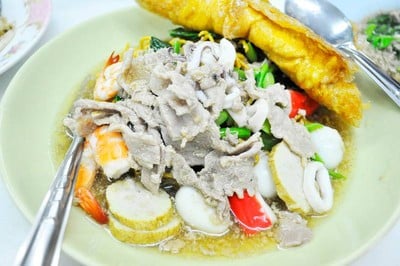 ลาดหน้า นำชัย