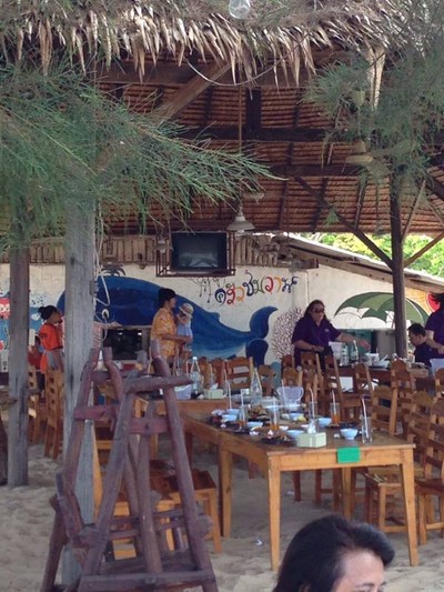 ครัวชมวาฬ (KHRUA CHOM WAN RESTAURANT) ครัวชมวาฬ (KHRUA CHOM WAN RESTAURANT)