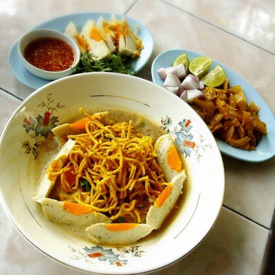 ข้าวซอยหนองฮ่อ (KHAO SOI NONG HO RESTAURANT) ข้าวซอยหนองฮ่อ (KHAO SOI NONG HO RESTAURANT)