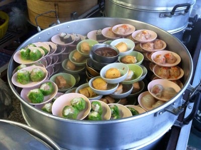 บุญรัตน์ติ่มซำ ดิลกอุทิศ
