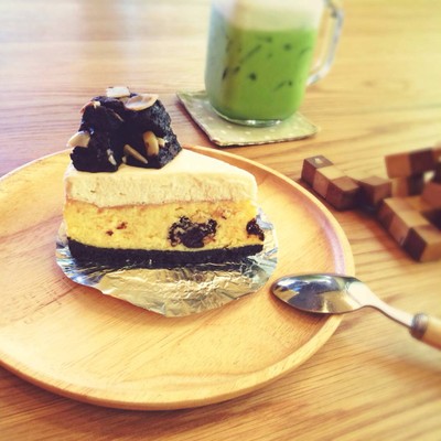 Mug the cafe (มักเด้อคาเฟ่) Mug the cafe (มักเด้อคาเฟ่)