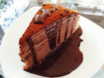 รีวิว The Chocolate - The Chocolate Crepe Cake แม่ค้าน่ารัก