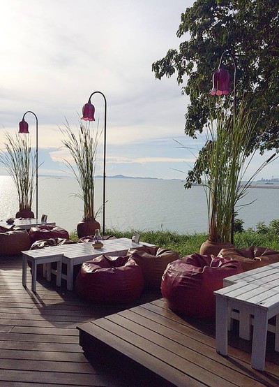 ริมผา ลาภิน