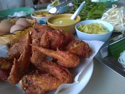 ขนมจีนเส้นสดหลวงทีป