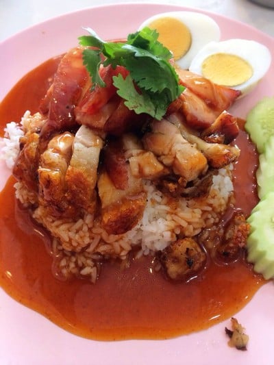 หมูแดง ส.แสงทอง